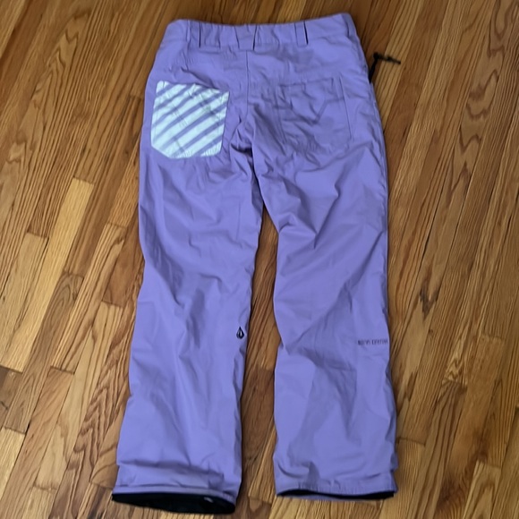 VOLCOM, Nimbus Snowboarding Ski Pants - Picture 4 of 8